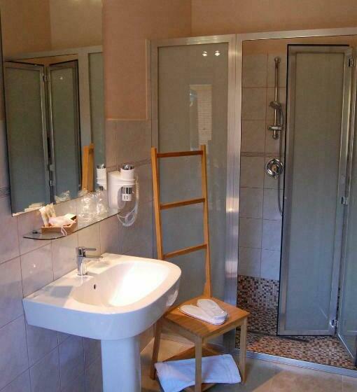 اتاق استاندارد, B&b Le Antiche Cisterne