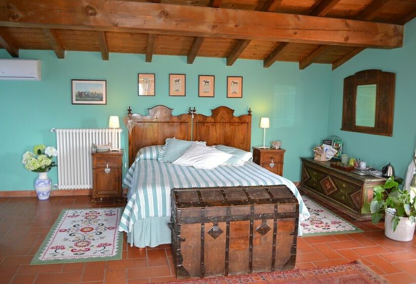 ロイヤルルーム, B&b Le Corone