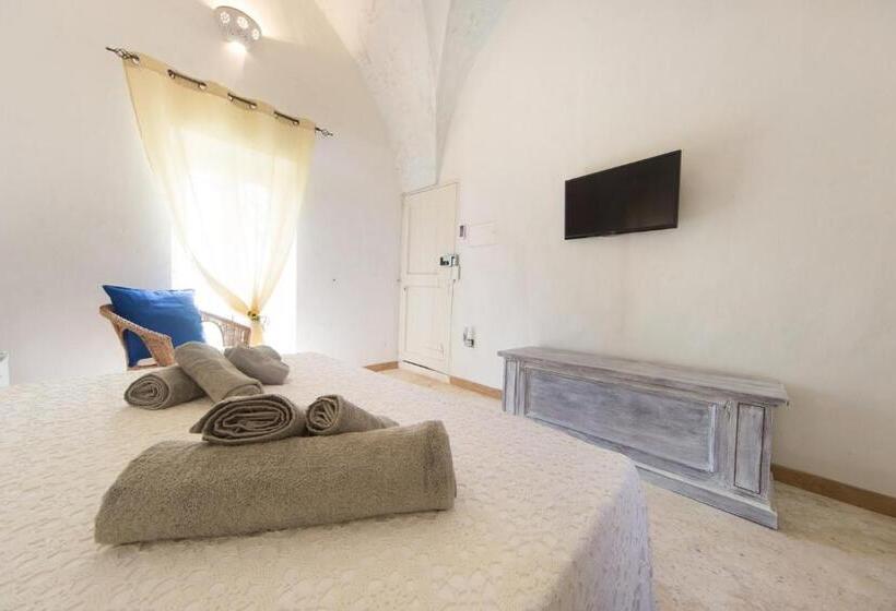 Номер Стандарт с Балконом, B&b Giardino Nascosto Taviano