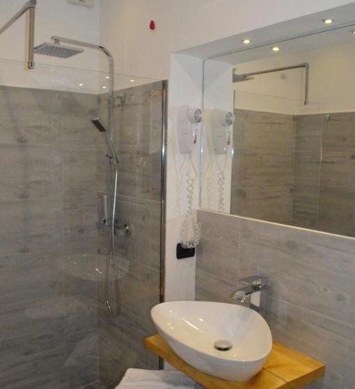 اتاق استاندارد, Up&b Rooms Catania
