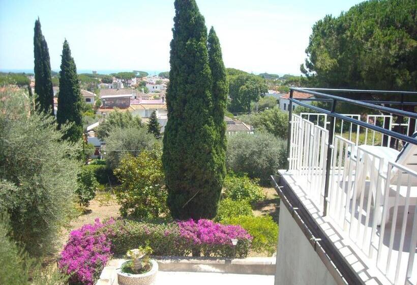 Номер Стандарт с Террасой, Villa Lina B&b