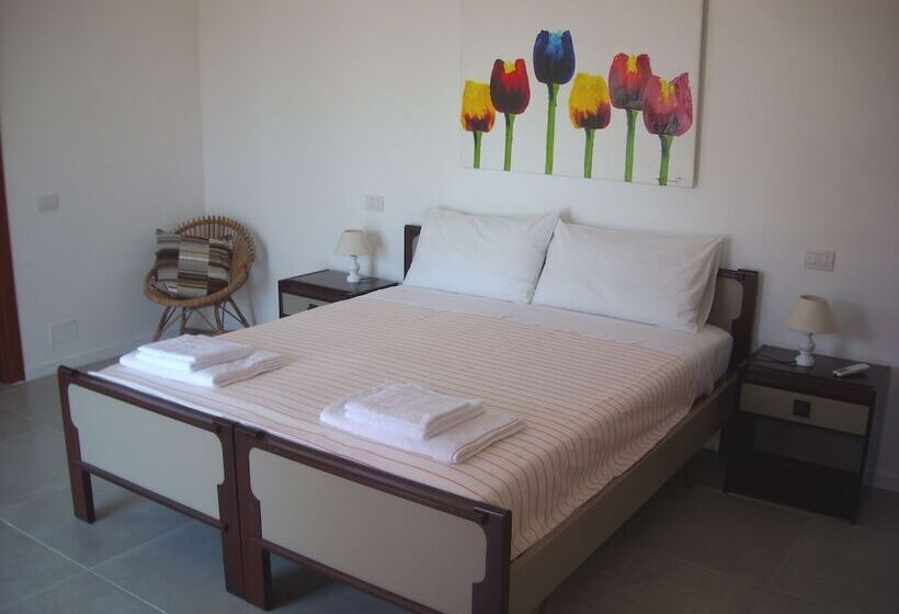 Номер Стандарт с Террасой, Villa Lina B&b
