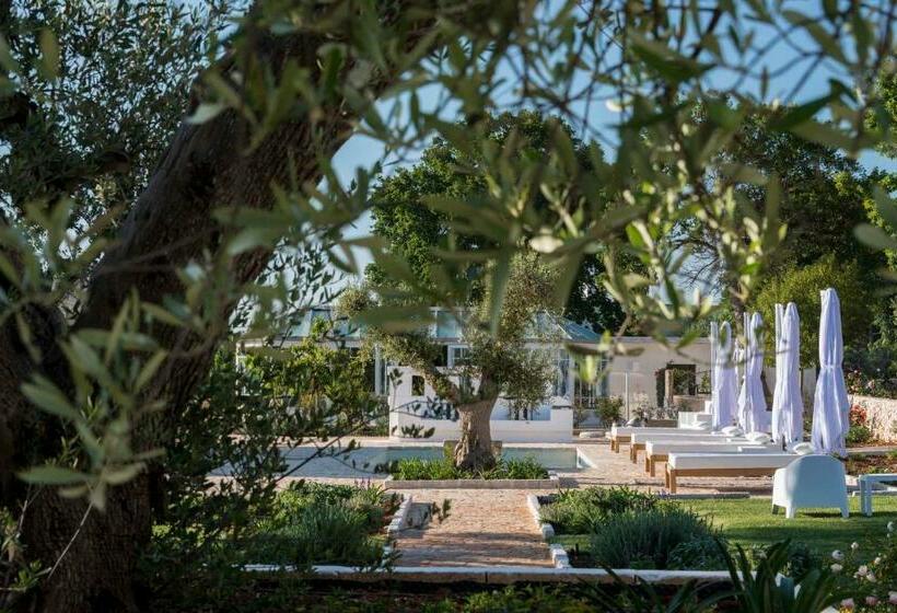 سوییت لوکس, Tenuta Del Lauro