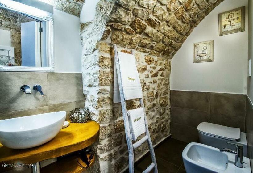 Quarto Deluxe, Beatrice Rooms