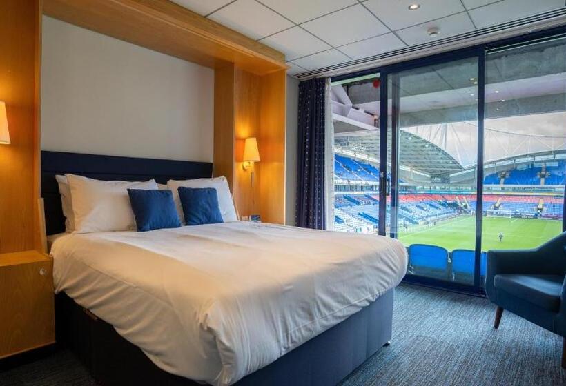 스탠다드 전망 룸, The Bolton Stadium Hotel, A Member Of Radisson Individuals