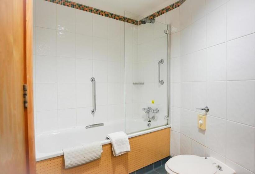 스탠다드 전망 룸, The Bolton Stadium Hotel, A Member Of Radisson Individuals