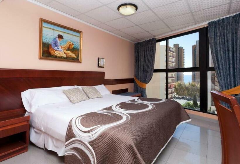 이코노미 룸, Marina Resort Benidorm
