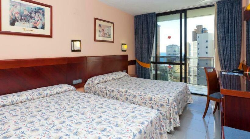 패밀리 룸, Marina Resort Benidorm