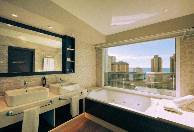 프리미엄 트리플 룸, Marina Resort Benidorm