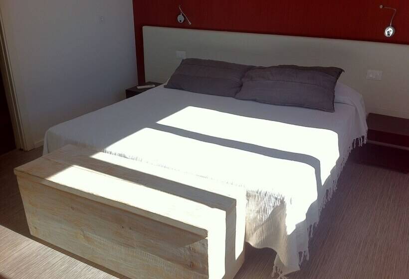 Quarto Estandar Vista Mar, Al Mare