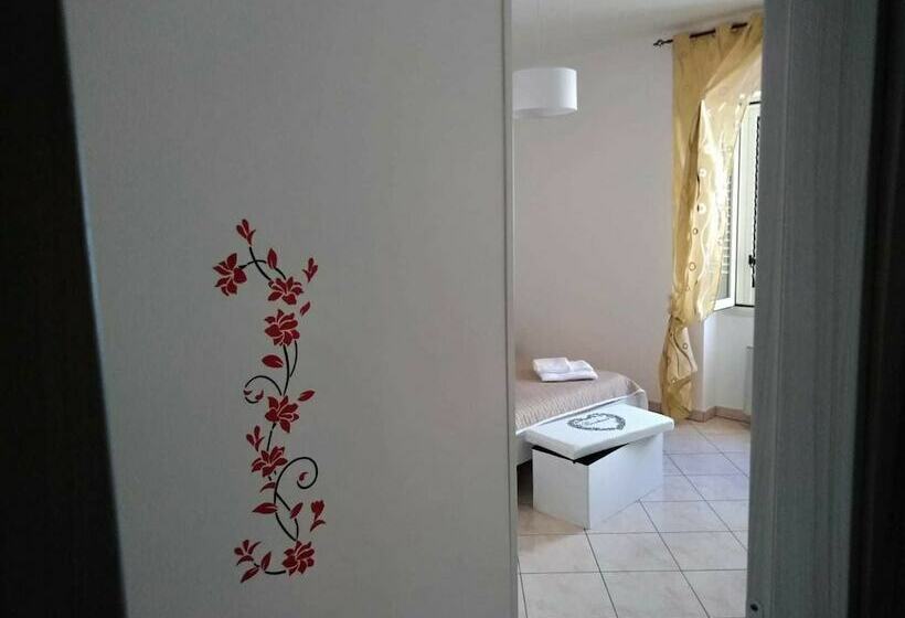 标准间, Mirage B&b