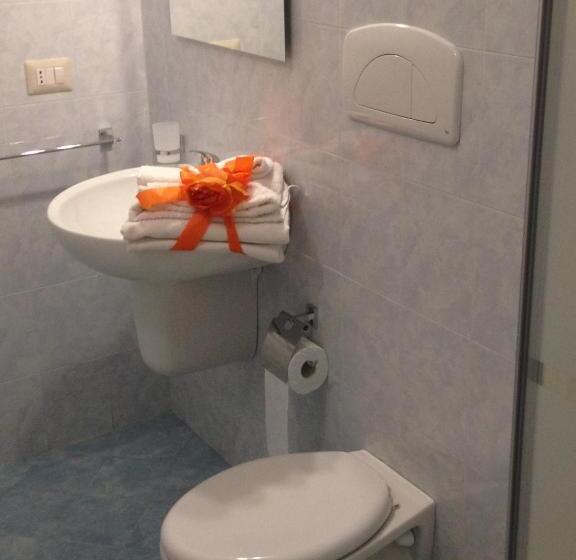 Четырехместный Номер Стандарт, Mirage B&b
