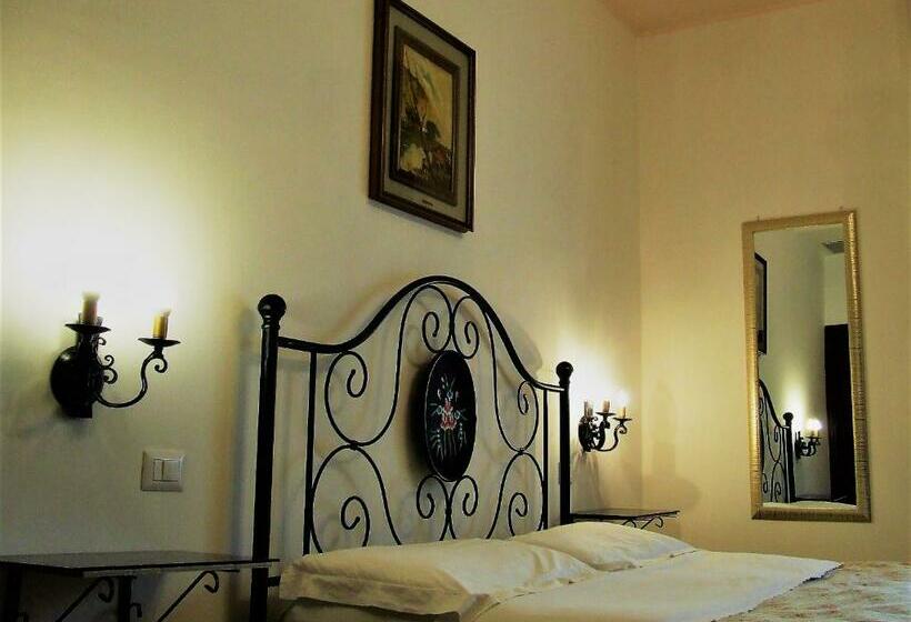 Номер Стандарт Трехместный, Casa Cipriani