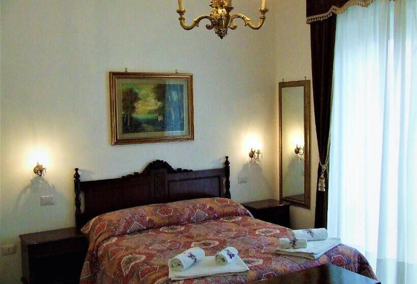 Полулюкс с Балконом, Casa Cipriani