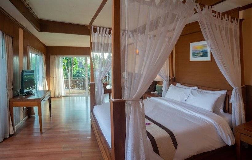 豪华套房, Aloha Resort
