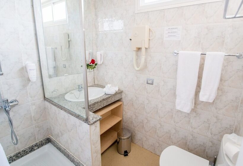 Quarto Estandar, HL Sahara Playa