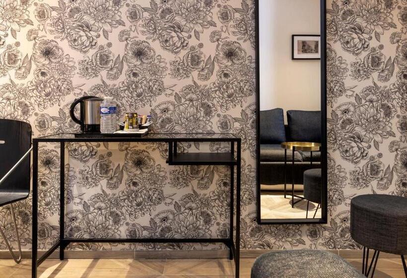 スーペリアールーム, Brady   Gare De L Est