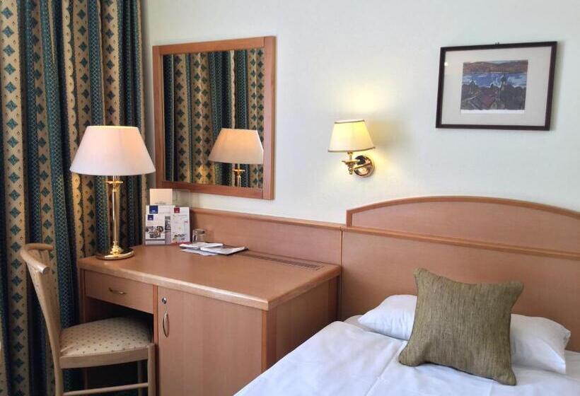Номер Стандарт Индивидуальный, Danubius Hotel Erzsébet City Center