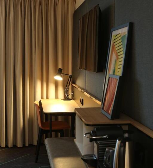 Номер Стандарт, Holiday Inn The Hague   Voorburg, An Ihg