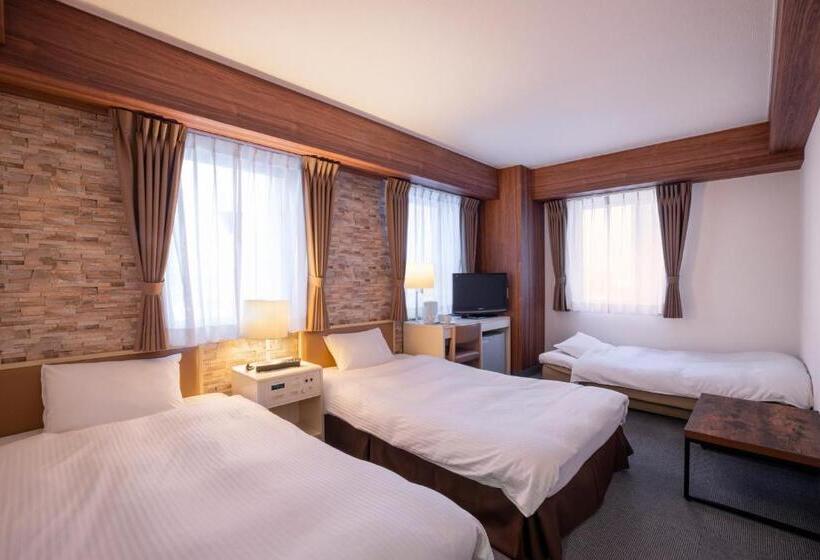 스탠다드 트리플 룸, Business Inn Norte