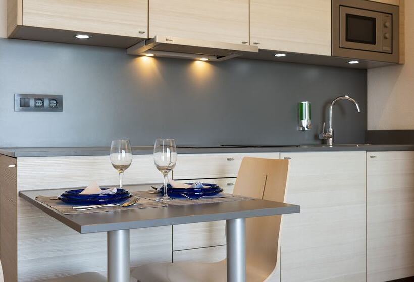 海の見えるスタンダードスタジオ, Almirall Apartaments
