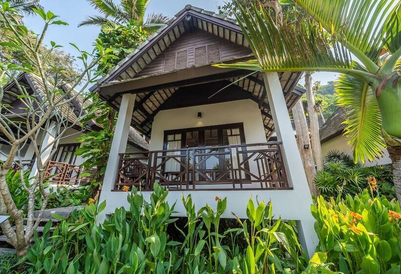 Хижина Deluxe, Ao Prao Resort