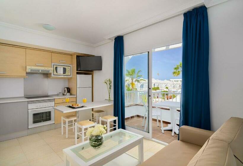 Apartamento 1 Dormitório Vista Piscina, Arena Beach