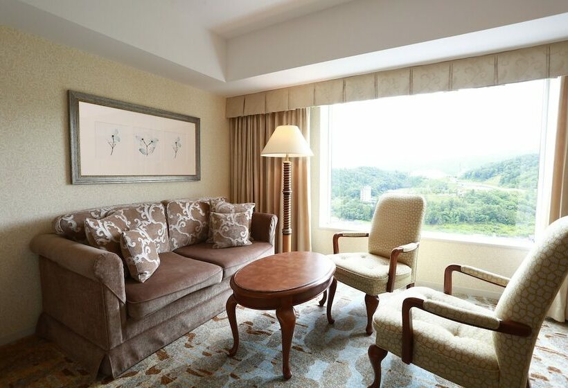 Номер Deluxe, Associa Takayama Resort