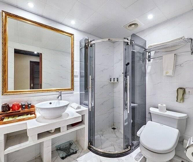 Номер бизнес-класса, Grand Regency