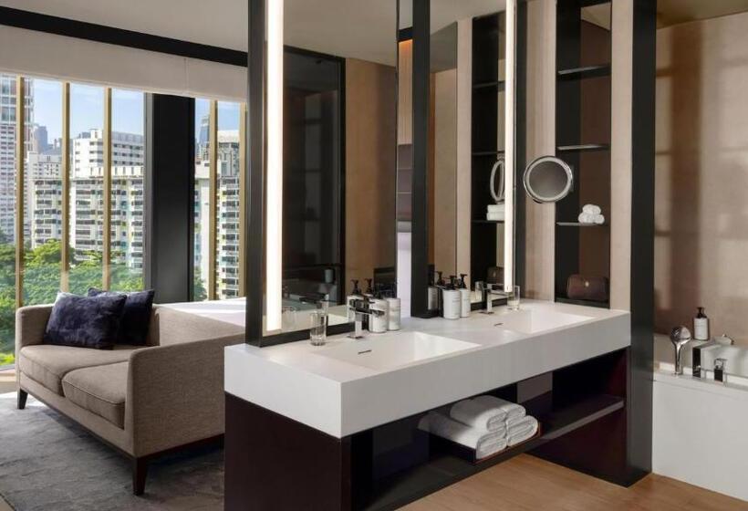 سوئیت جونیور با تخت بزرگ, Intercontinental Singapore Robertson Quay, An Ihg