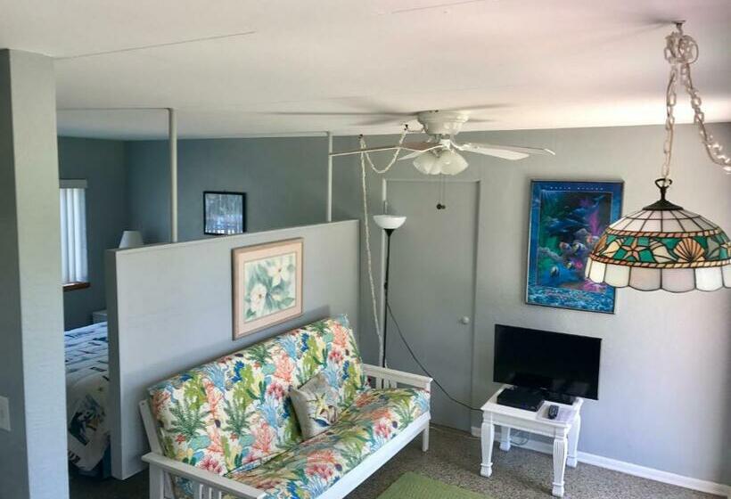 스위트, South Beach Inn   Cocoa Beach