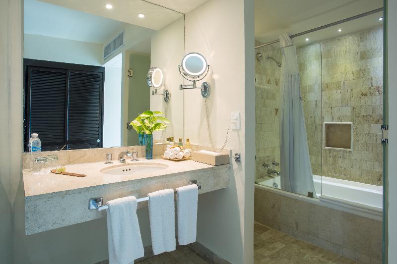 Номер Deluxe Вид на Море, Dreams Sands Cancun Resort & Spa