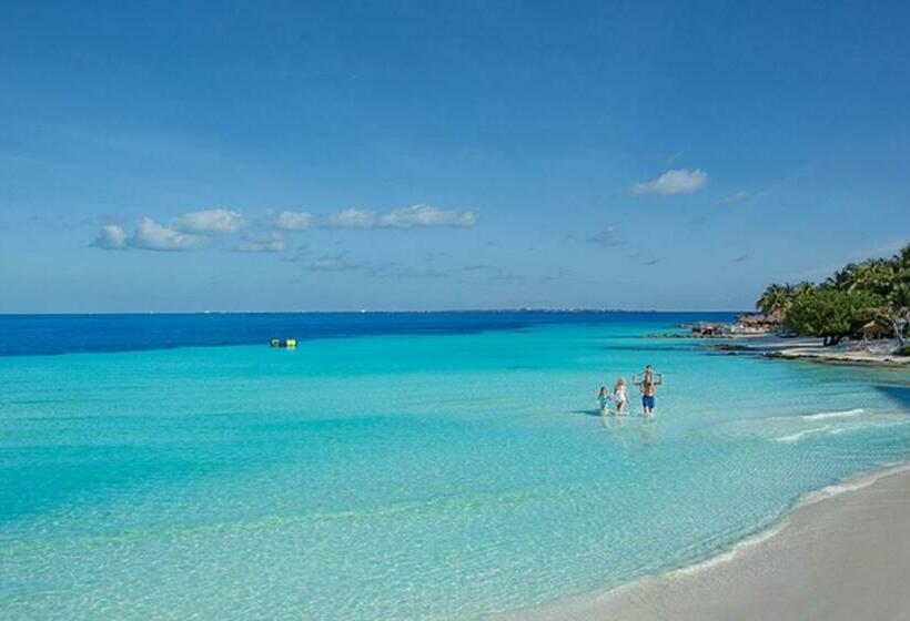 Номер Клуб Вид на Море, Dreams Sands Cancun Resort & Spa