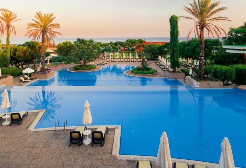 Номер Стандарт Трехместный, Gloria Verde Resort
