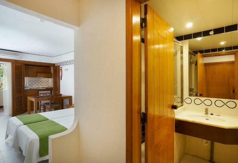 Студия Стандарт, Golden Club Cabanas