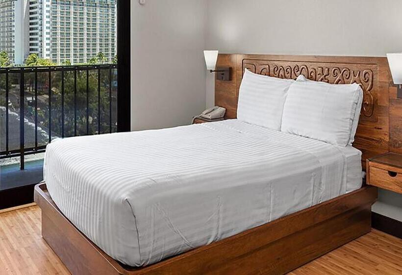 Студия Deluxe, Castle Bamboo Waikīkī