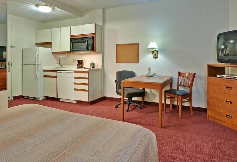 Студия Стандарт, Candlewood Suites Syracuse Airport, An Ihg