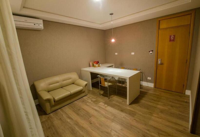 سوییت سوپریور, Sj Royal   San Juan Curitiba