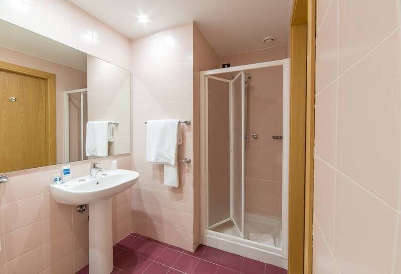 اتاق استاندارد چهار تخته, Sotel Nomentana Roma