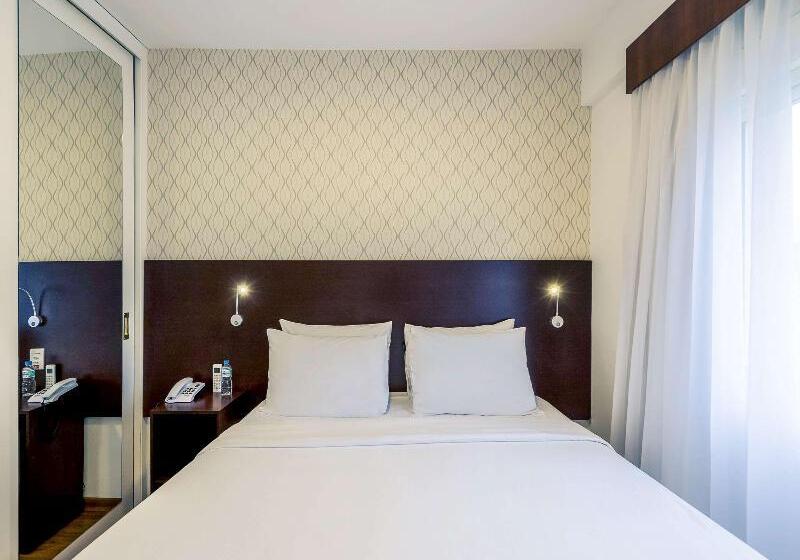 Номер Deluxe, Suncoast Hotel And Casino