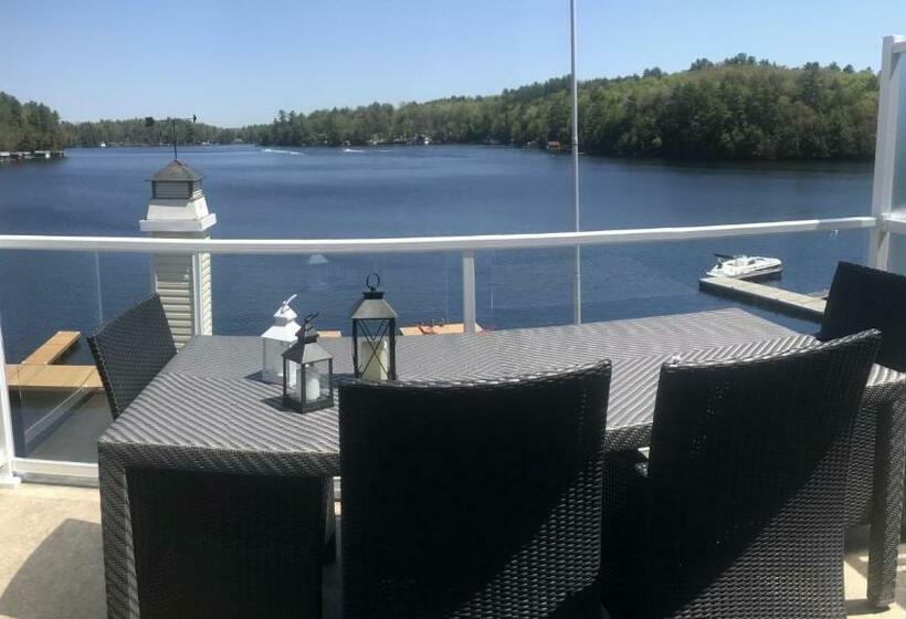 小型套房带阳台, Muskoka Lakes Hotel And Resorts