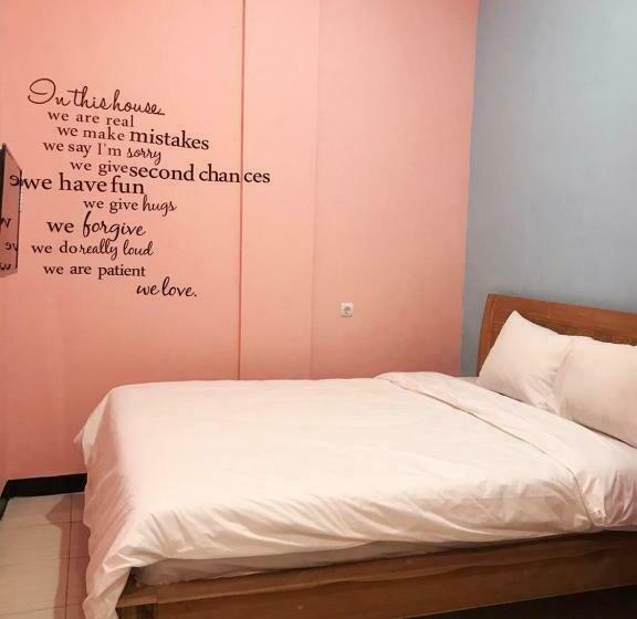 豪华房间, Roomz Budget Residence