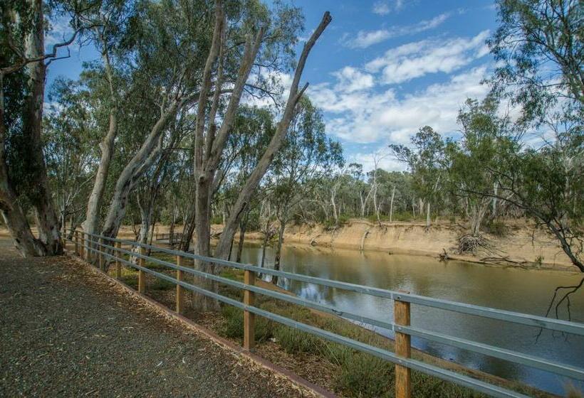 디럭스 스튜디오, Campaspe Lodge