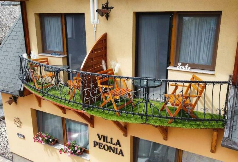 חדר סטנדרט לשלושה, Villa Peonia