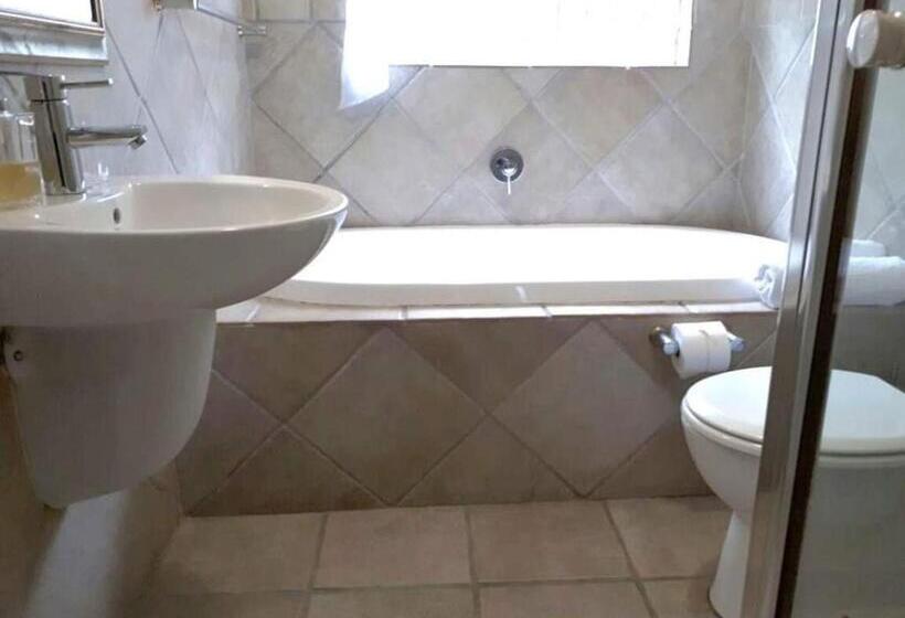 Семейный Номер, Eversview Guesthouse