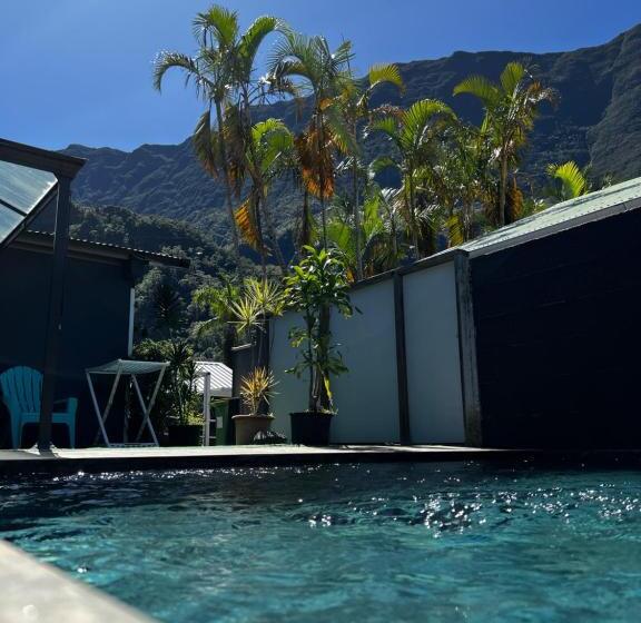 بانگلوی استاندارد 2 خوابه, L Améthyste   Bungalow De Charme