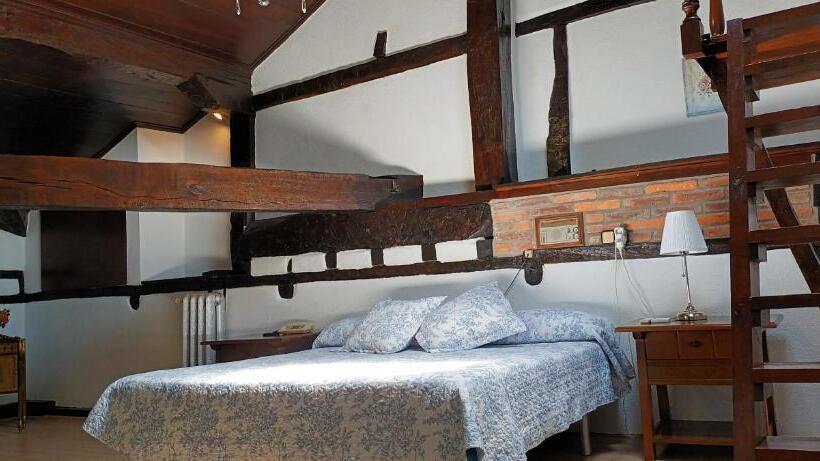 Люкс, Hosteria De Quijas