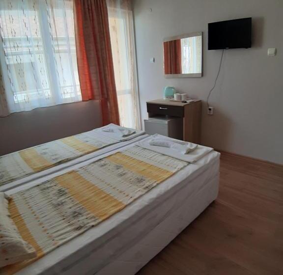 חדר סטנדרט לשלושה, Guest House Diamandievi