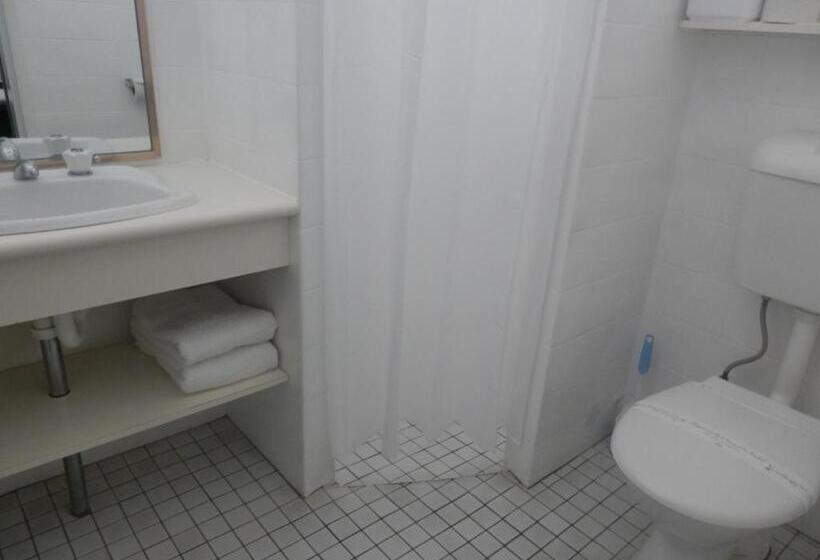 Номер Стандарт, Tall Timbers Motel