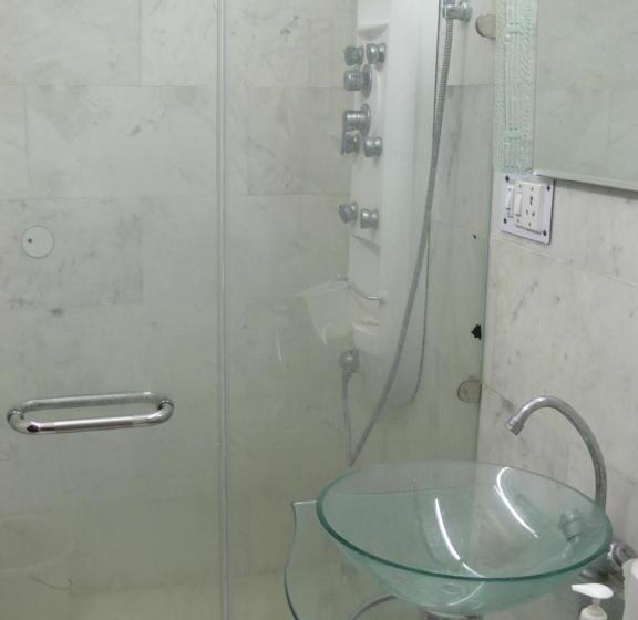 豪华工作室, Petite Homestays